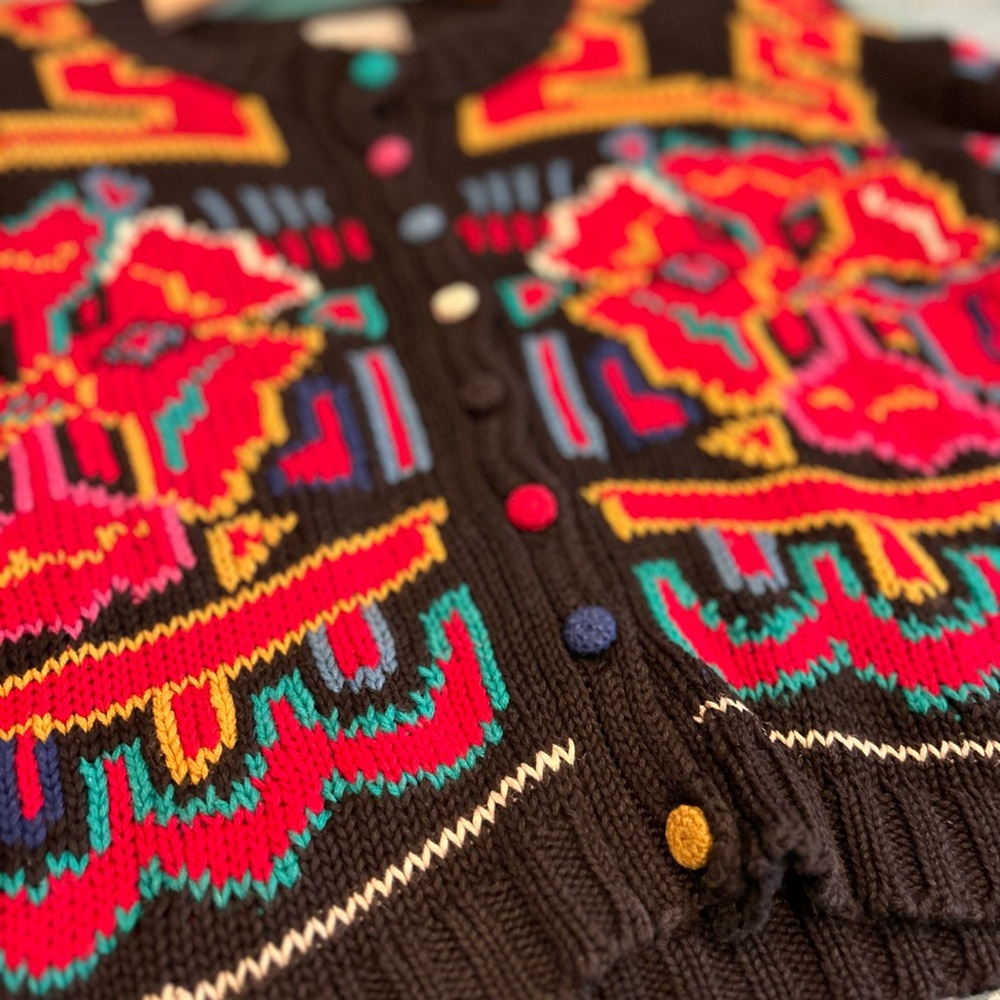 AWESOME 90s Cropped Sweater - Picture 6 of 12